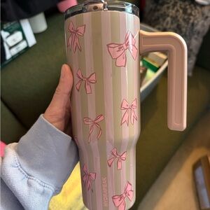 Hydrapeak Striped Tumbler with Pink Bows